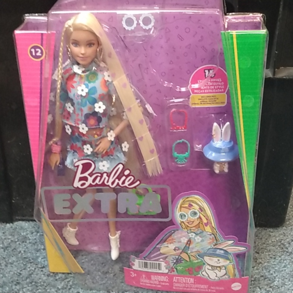 Barbie Extra